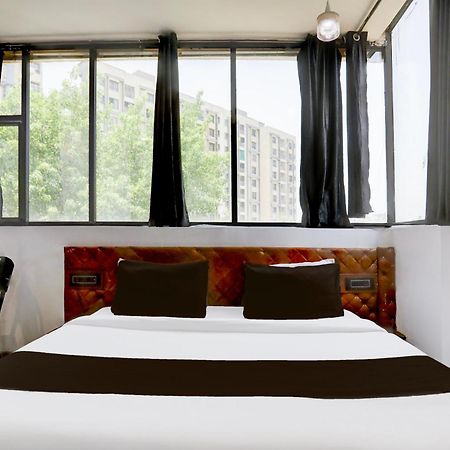 Super Hotel O Mp Nagar Near Rachna Tower โบปาล ภายนอก รูปภาพ