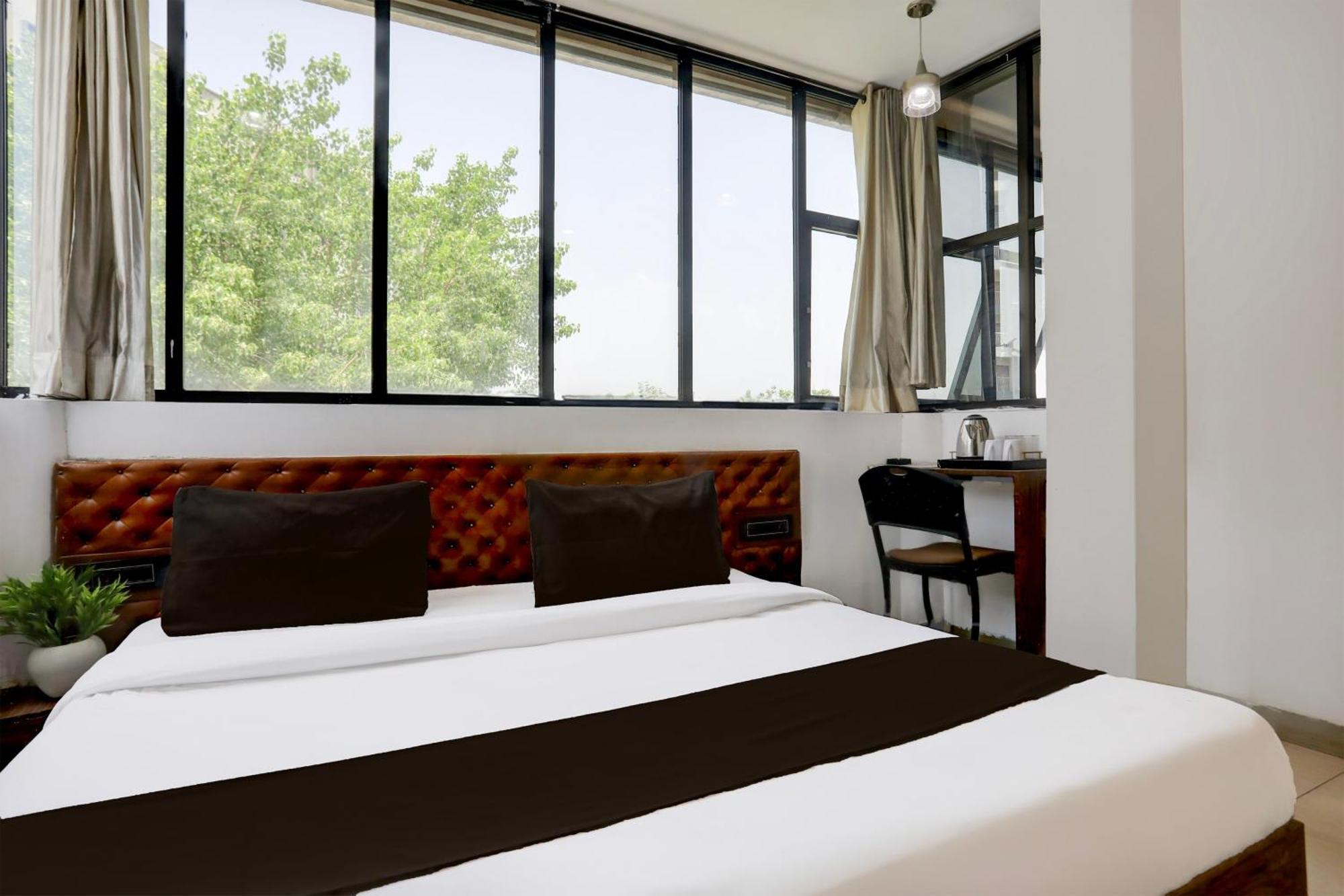 Super Hotel O Mp Nagar Near Rachna Tower โบปาล ภายนอก รูปภาพ