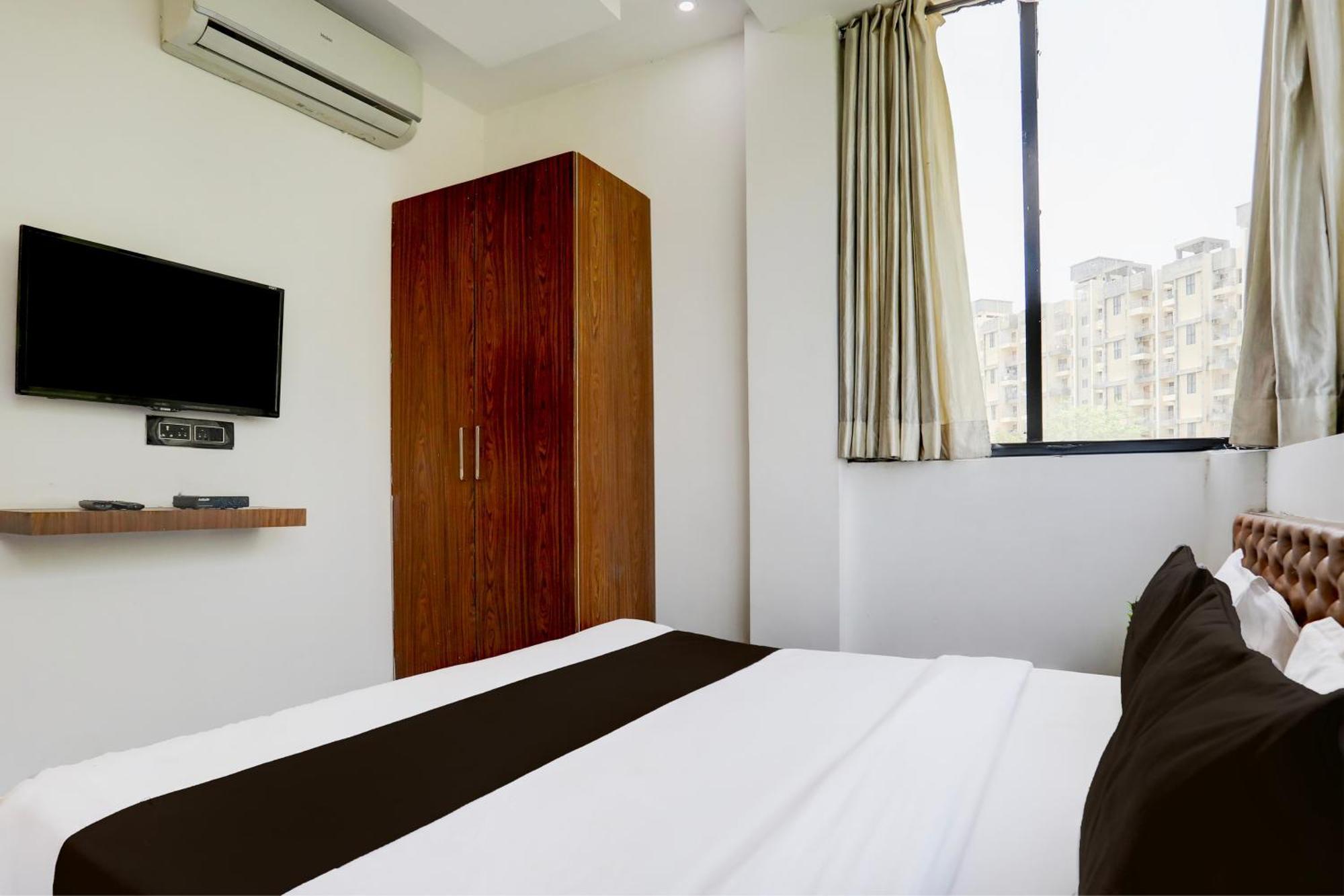 Super Hotel O Mp Nagar Near Rachna Tower โบปาล ภายนอก รูปภาพ