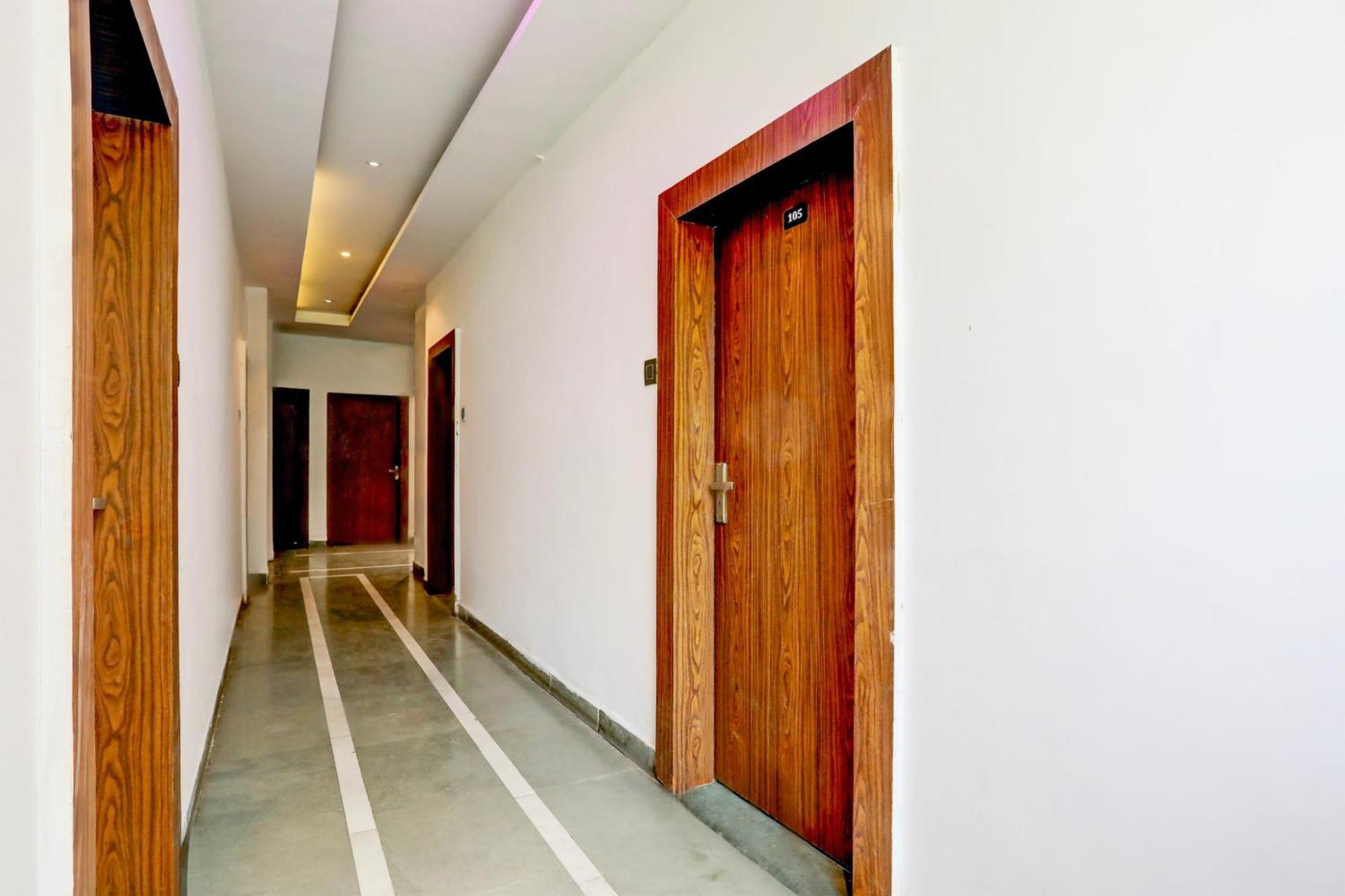 Super Hotel O Mp Nagar Near Rachna Tower โบปาล ภายนอก รูปภาพ
